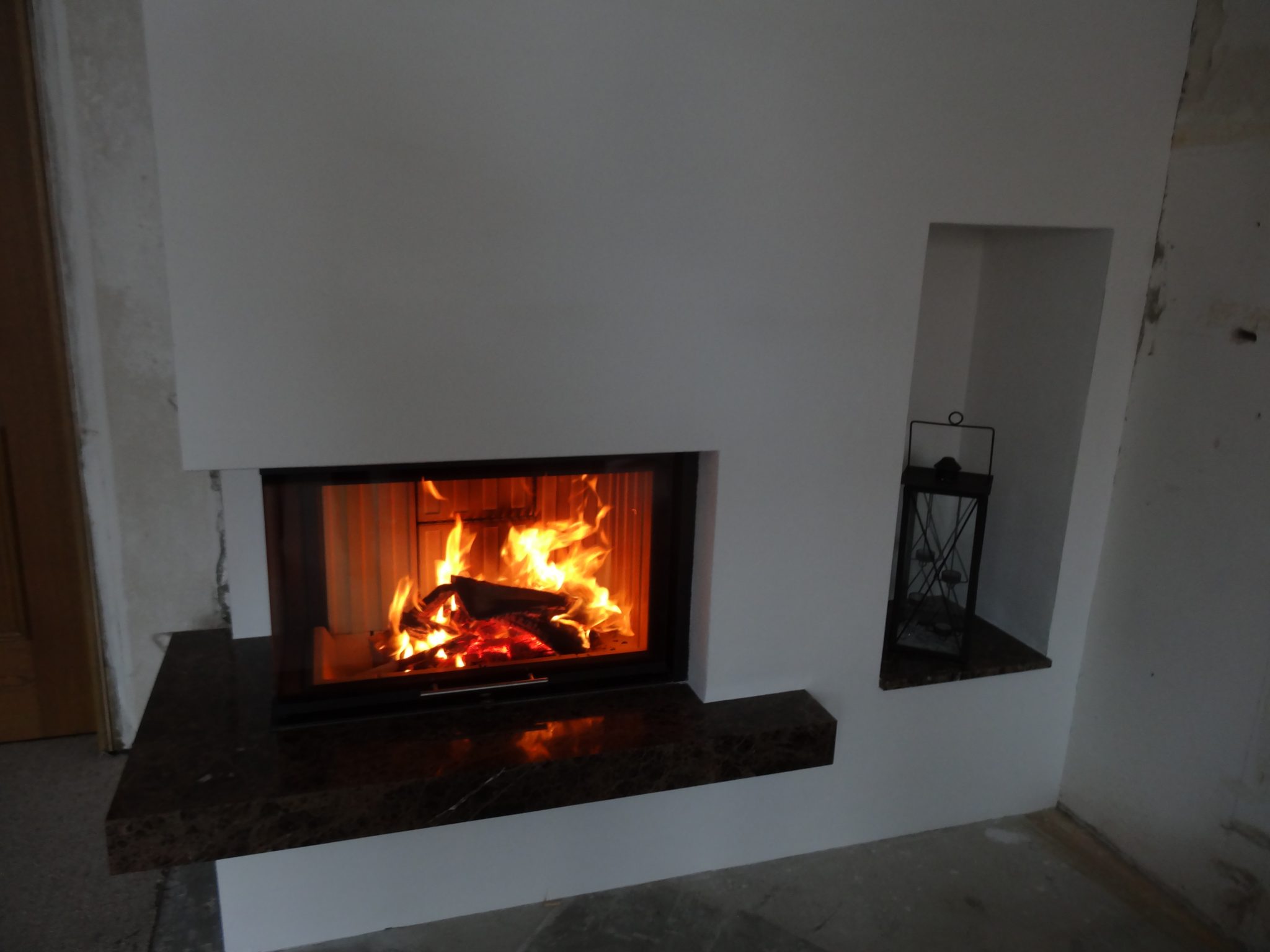 Eck Kamin Modern