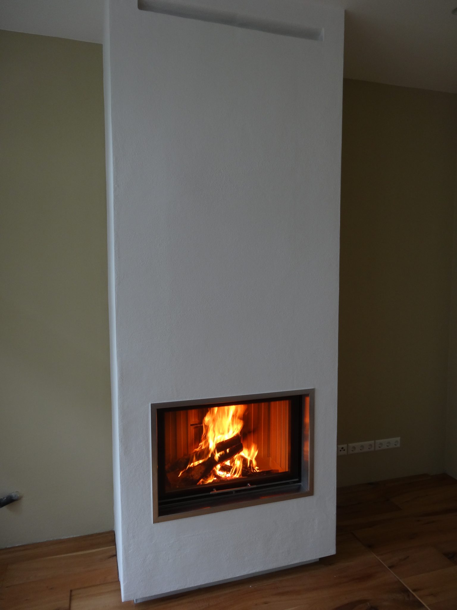 Frontkamin