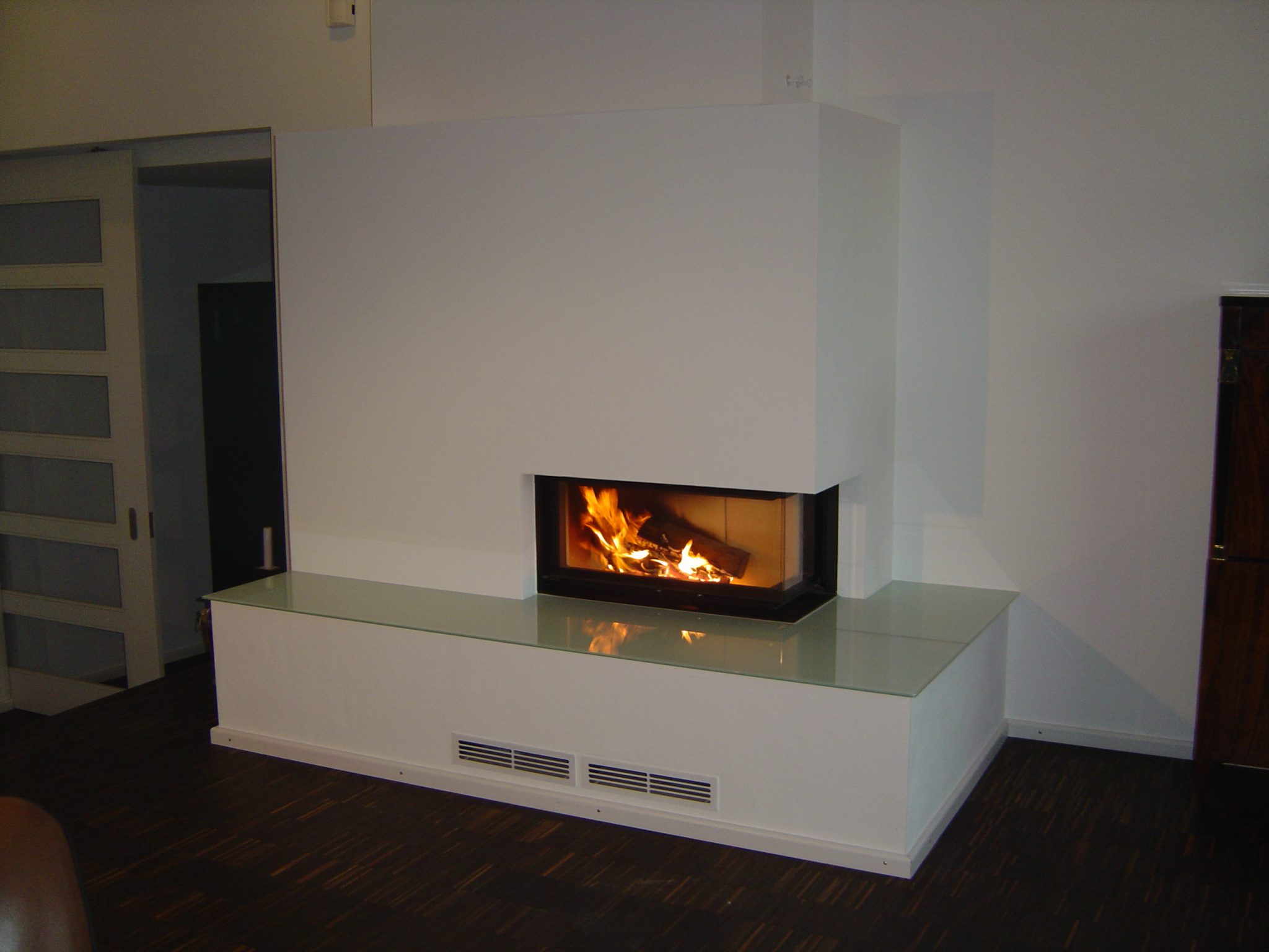 Kamin Modern